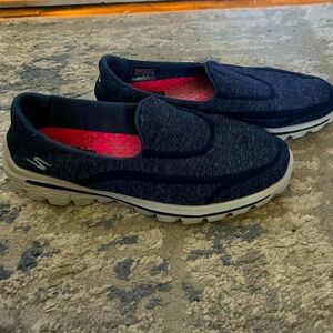 Sketchers GOGO Mat Slip on Shoes